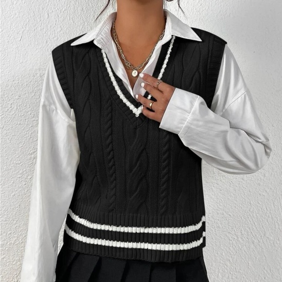 Knitted Vest Sweater ❤️ - Picture 4 of 5